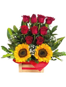 Caja girasoles y rosas